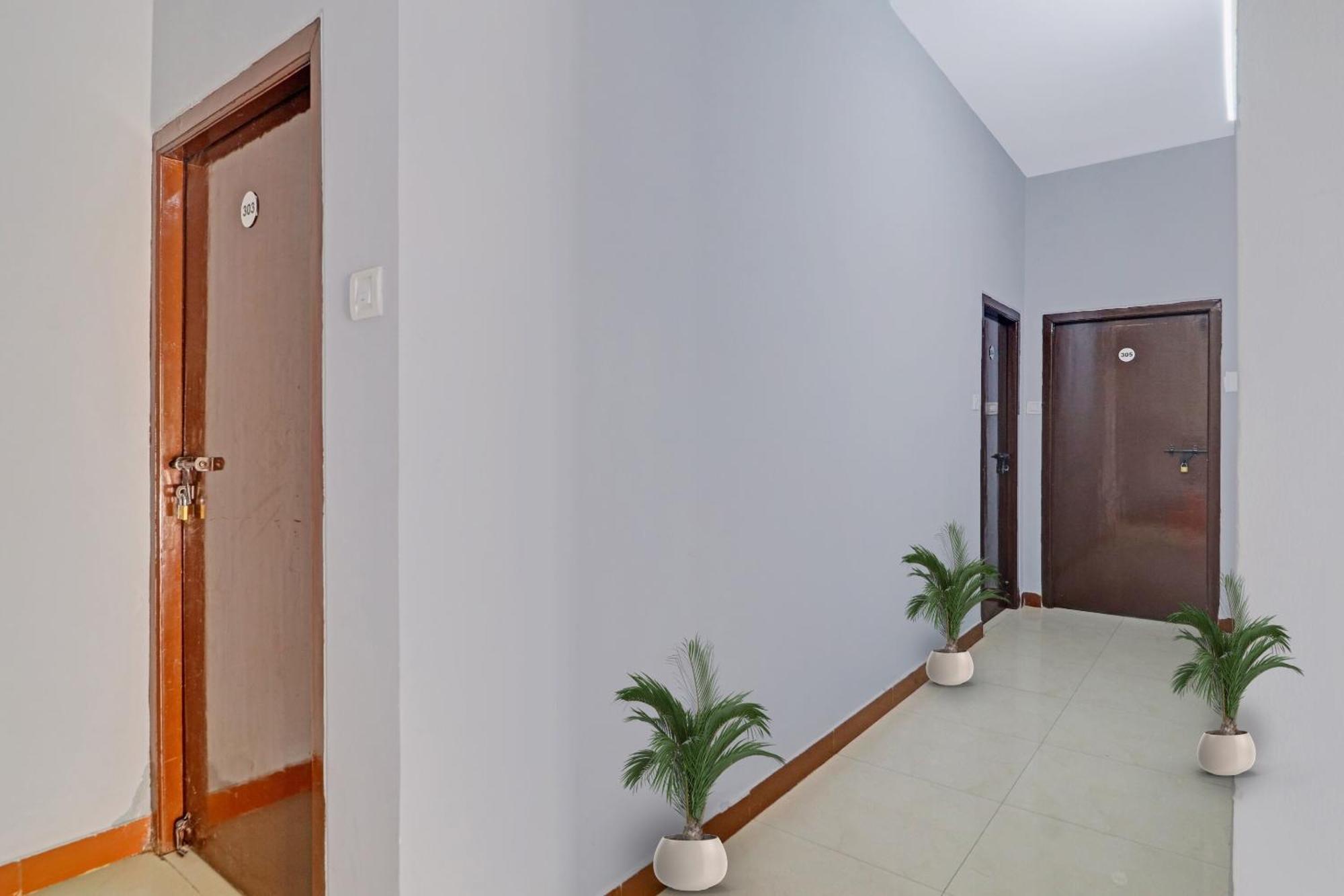 Hotel O Jagannath Near Shilparamam Kondapur  Exteriér fotografie